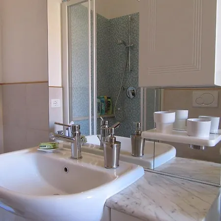Ca' Celestia Apartament *